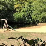 Zecamping 3 Pet Friendly En Bord De Riviere Avec De Sable Parque de Campismo *