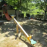 Zecamping 3 Pet Friendly En Bord De Riviere Avec De Sable Parque de Campismo *