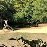Zecamping 3 Pet Friendly En Bord De Riviere Avec De Sable Parque de Campismo