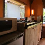 Zecamping 3 Pet Friendly En Bord De Riviere Avec De Sable Parque de Campismo *