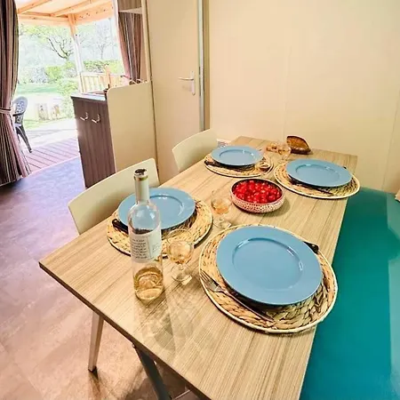 Camping 3 Etoiles - Ccaiddd *