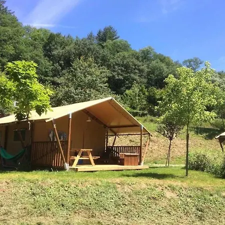 3 Etoiles - Ccaiddd * Jumilhac-le-Grand