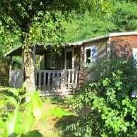 Zecamping 3 Pet Friendly En Bord De Riviere Avec De Sable