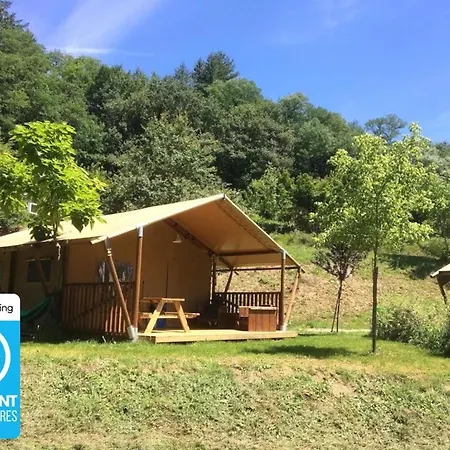 Zecamping 3 Etoiles Pet Friendly En Bord De Riviere Avec De Sable Camping *