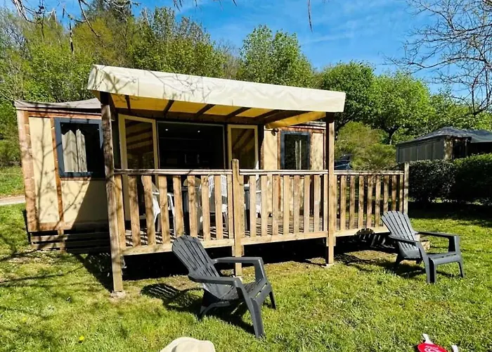 Zecamping 3 Pet Friendly En Bord De Riviere Avec Une Plage De Sable Kamp alanı Jumilhac-le-Grand
