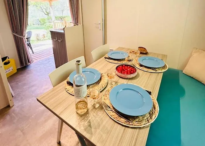 Kemp Zecamping 3 Pet Friendly En Bord De Riviere Avec De Sable *