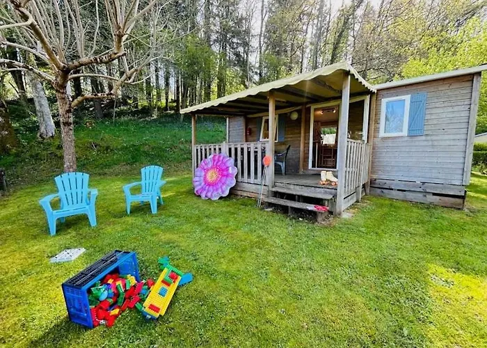 Camping 3 Etoiles - Ccaiddh * Jumilhac-le-Grand