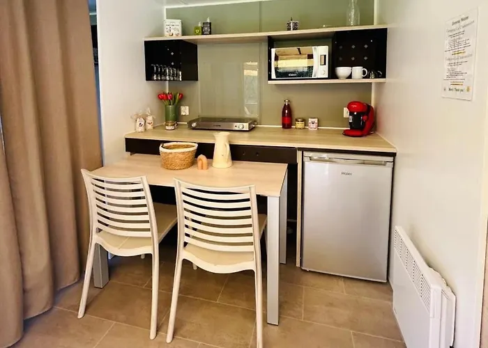 Camping 3 Etoiles - Ccaiddh Camping Jumilhac-le-Grand