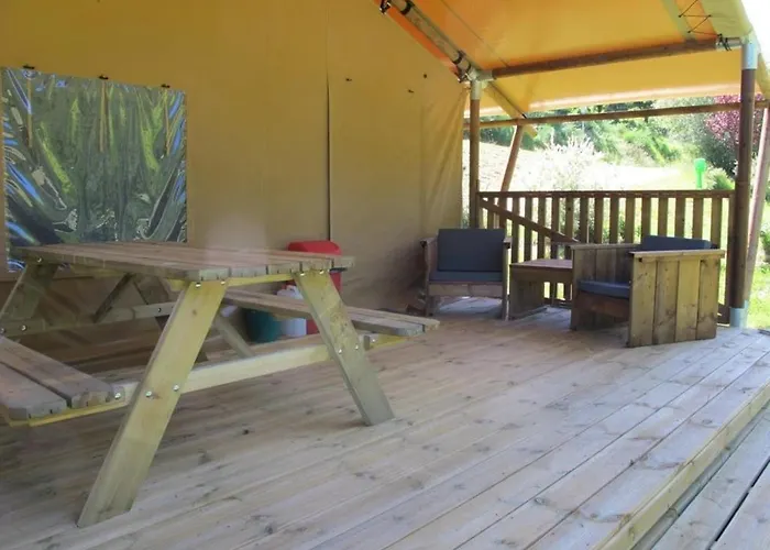 Zecamping 3 Pet Friendly En Bord De Riviere Avec De Sable *
